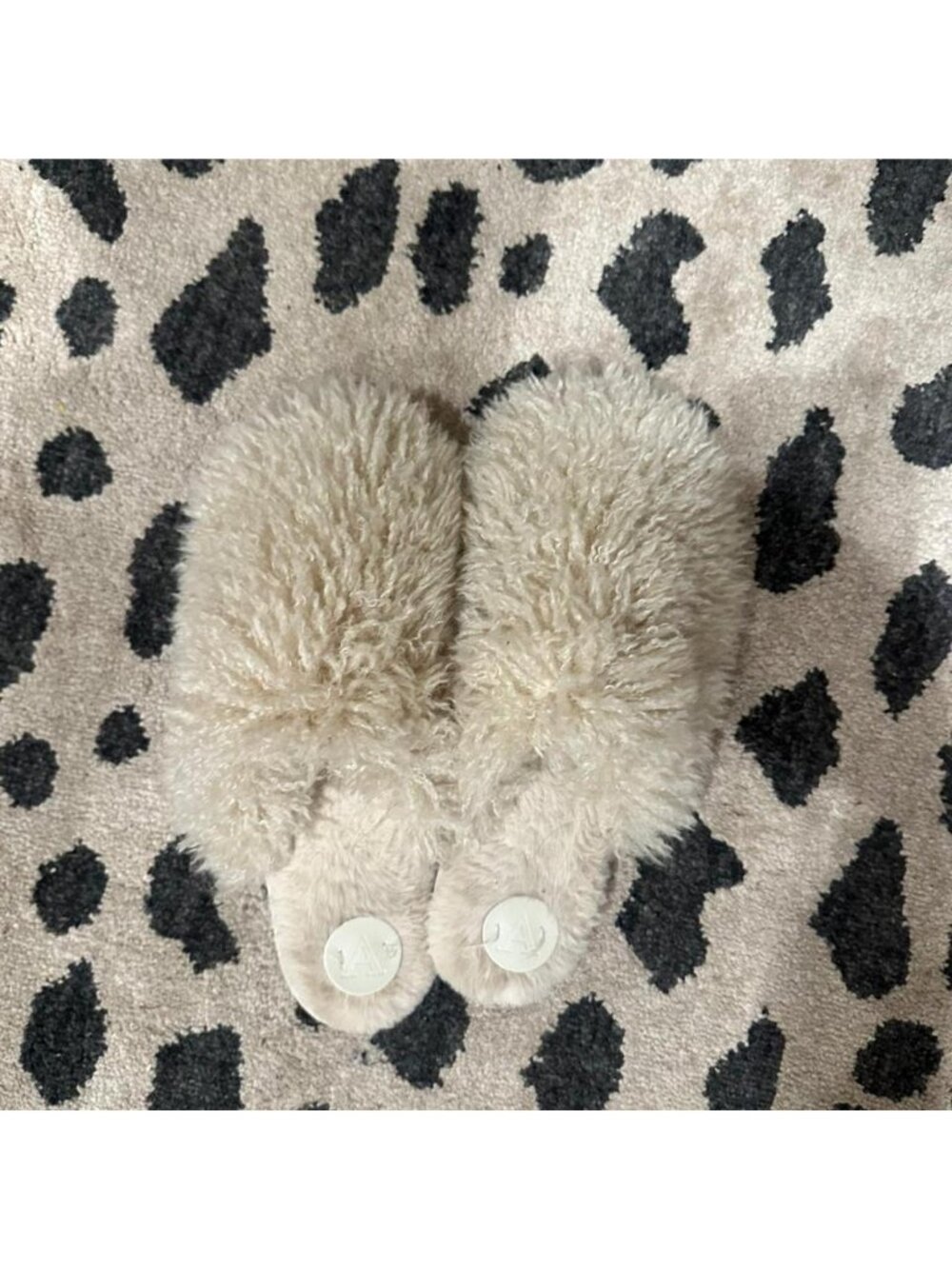 Cream Faux Fur Slippers Cozy